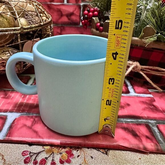 Disney /Hallmark Frozen Olaf ceramic Mug - Picture 2 of 6